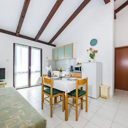 By The Sea Zdrelac, Pasman - 12662 *